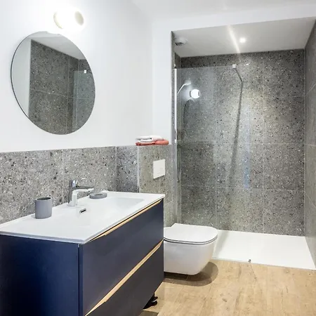 Lejlighed South-of-france T2 Neuf De Gamme, Climatise, Parking Gratuit, 2eme Ligne Balcon 3 *